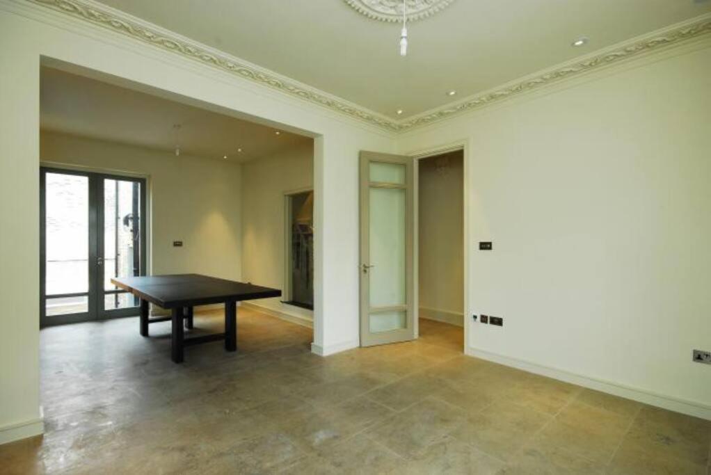 Quintessential Town House Close To Central Londra Esterno foto